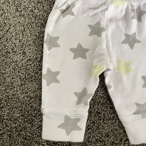 Cat & Jack Baby Gray/Yellow/White Star Print Pants, Size 3-6 Months - Picture 7 of 9